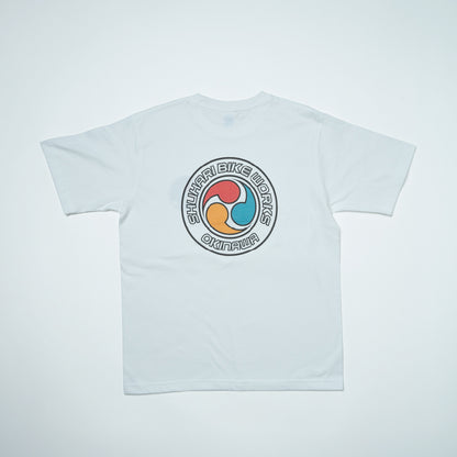 SHUHARI ORIGINAL LOGO Tee 三巴ロゴ